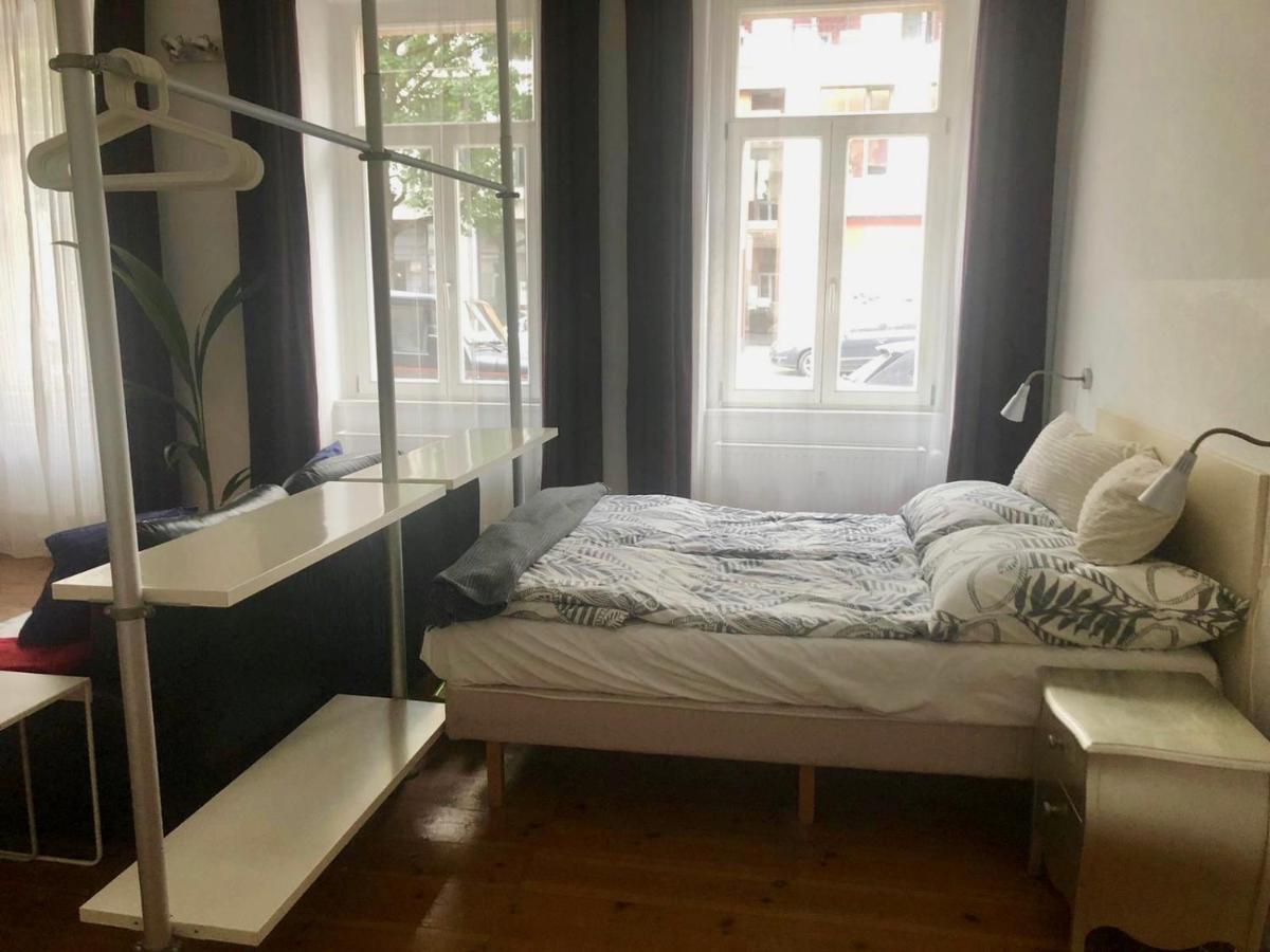 Nice Studio In Friedrichschain Area Appartamento